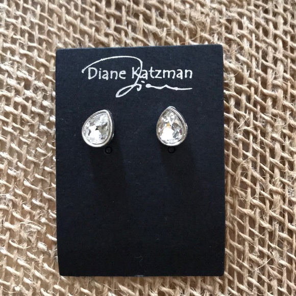 NWT! Diane Katzman Crystal Teardrop Earrings! 🎉 - Picture 1 of 2